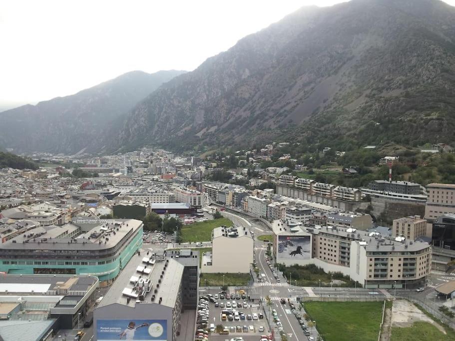 Apartament Gran Pirineu Montferrer Exteriér fotografie