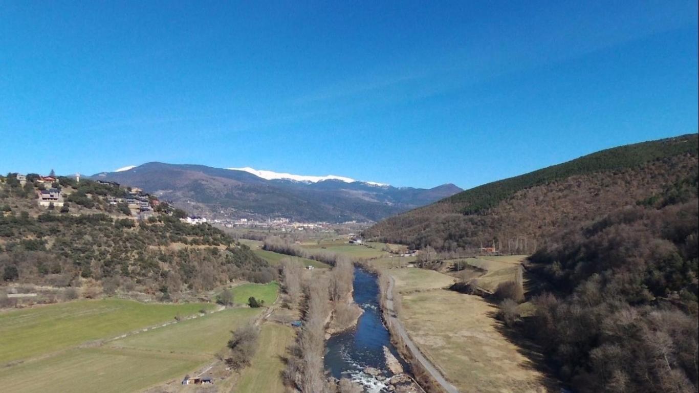 Apartament Gran Pirineu Montferrer Exteriér fotografie